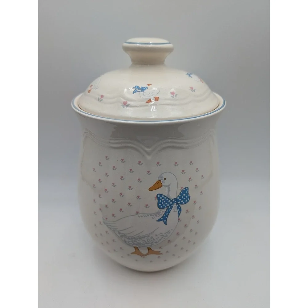 Tienshan Canister Cream Aunt Rhody Country Goose Stoneware Jar Lid 10 in